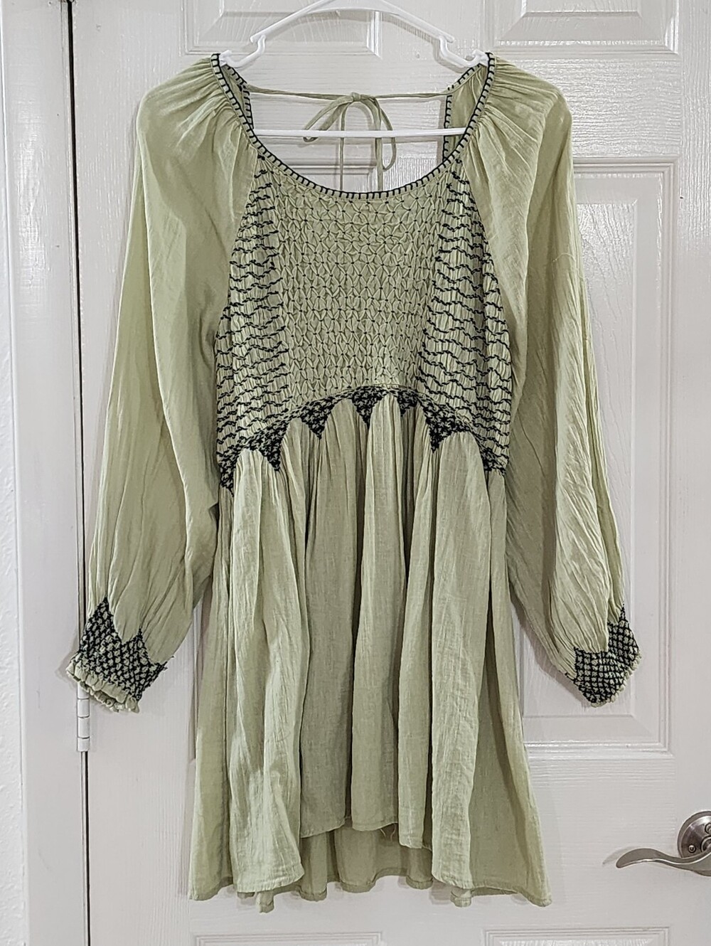 Free People What A Feeling Tunic Sage Green Smocked Embroidered Mini Dress Small